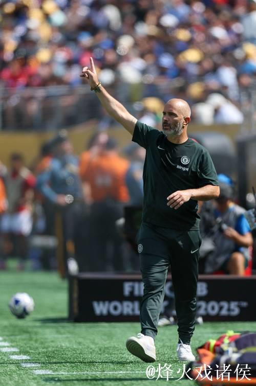 佐拉社媒祝贺切尔西夺冠：世界冠军干得太棒了马雷斯卡