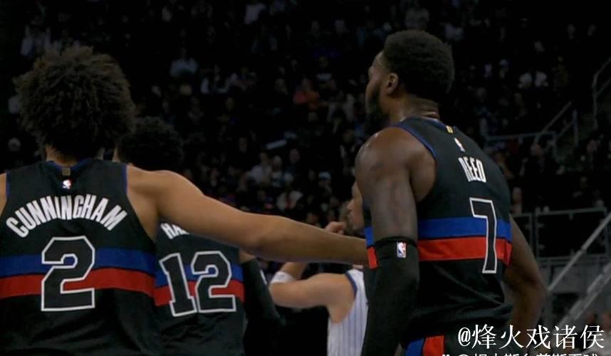 布克爆砍34分太阳力克爵士 康宁汉姆三双带领活塞击败猛龙 布克爆砍34分太阳力克爵士 康宁汉姆三双带领活塞击败猛龙